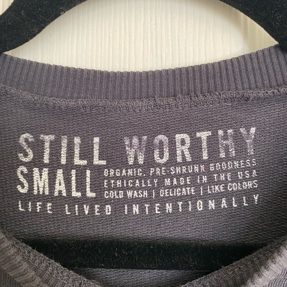 Still Worthy Gray Sweatshirt - Picture 3 of 3